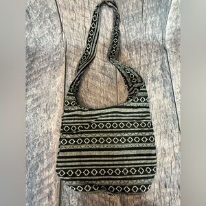 Boho shoulder bag, B/W, new without tags